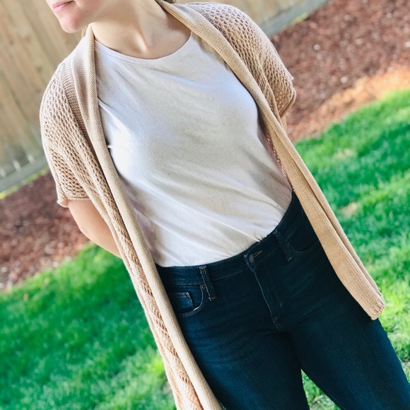 🌷🌷AMERICAN RAG Boho Sleeveless Knit Cardigan🌷🌷 - Picture 4 of 7